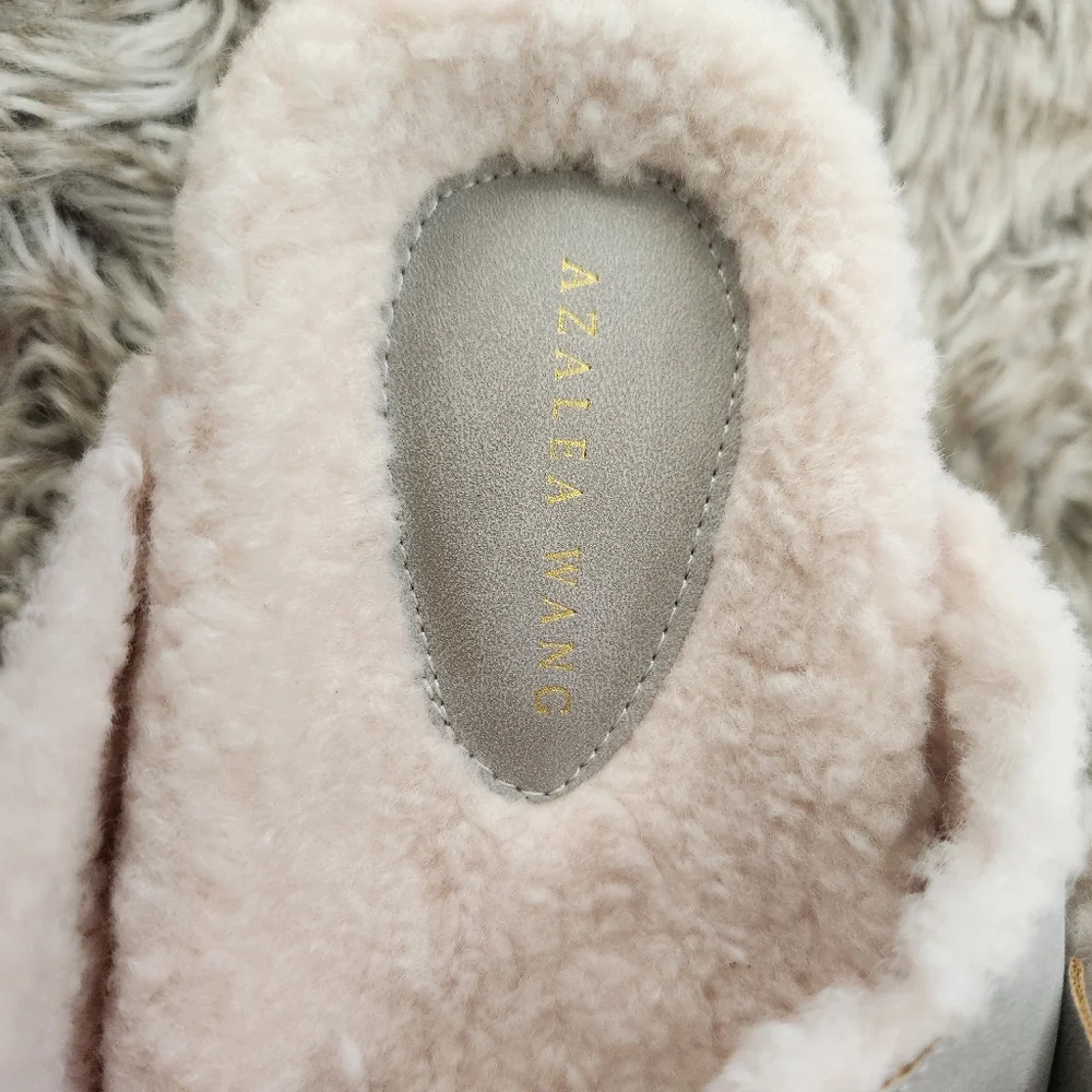 Azalea Wang Tresor Sandals In‎ Gray With Gold Hardware New In Box